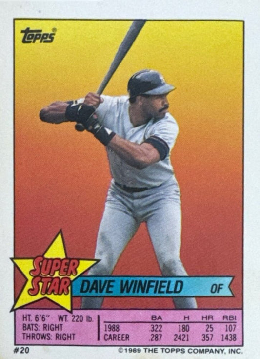 1989 Topps Super Star Dave Winfield Baseball Card #20