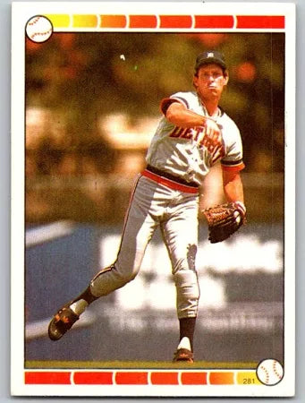 1989 Topps Super Star Geno Petralli Baseball Card #24