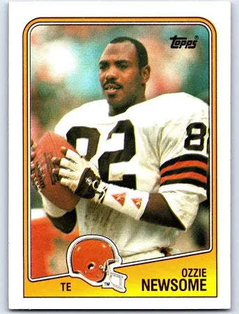1988 Topps Ozzie Newsome Football Card #92