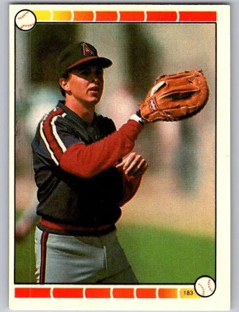 1989 Topps Super Star Sticker Eric Davis Baseball Card #47